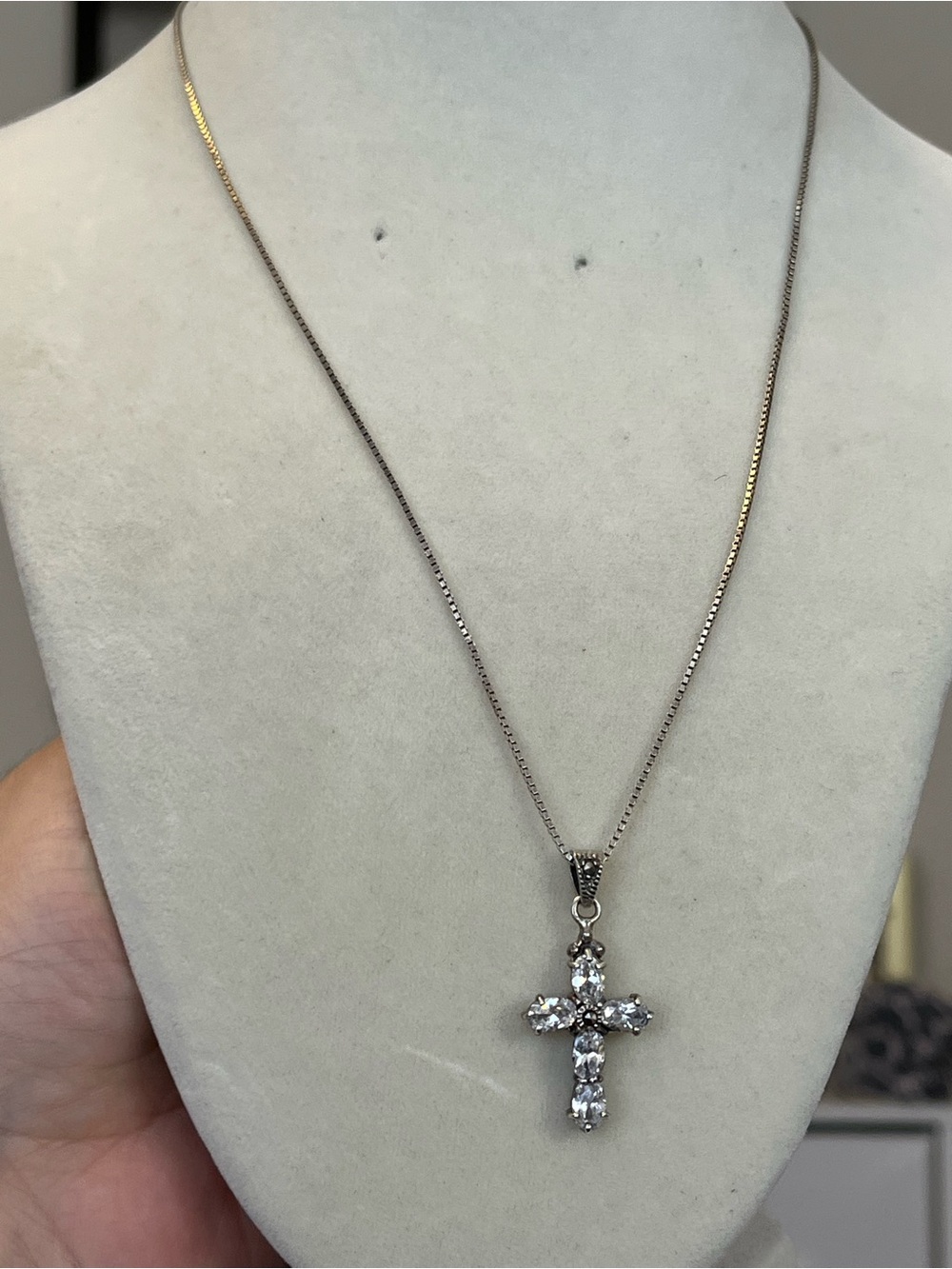 Sterling silver 925 CZ cross pendant necklace chain 20” drop 18” chain
